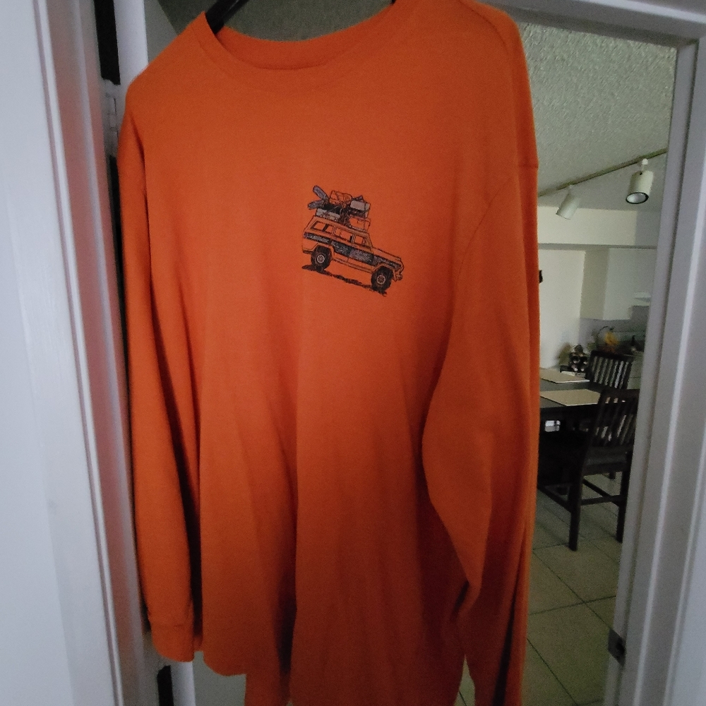 VINTAGE IZOD STYLE